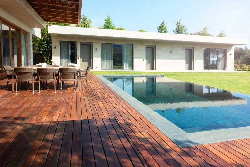 Load image into Gallery viewer, red ironbark deck with pool
